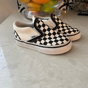 Toddler size 5 checkered slip on vans